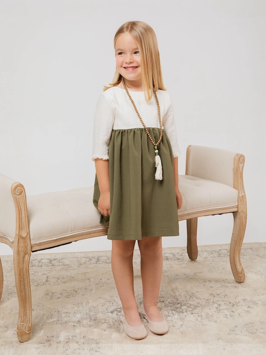 Vestido combinado cuerpo crudo y falda verde - Imagen 2