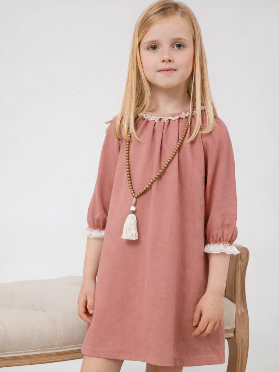 Vestido rosa manga ranglan semi con valencienne - Imagen 2